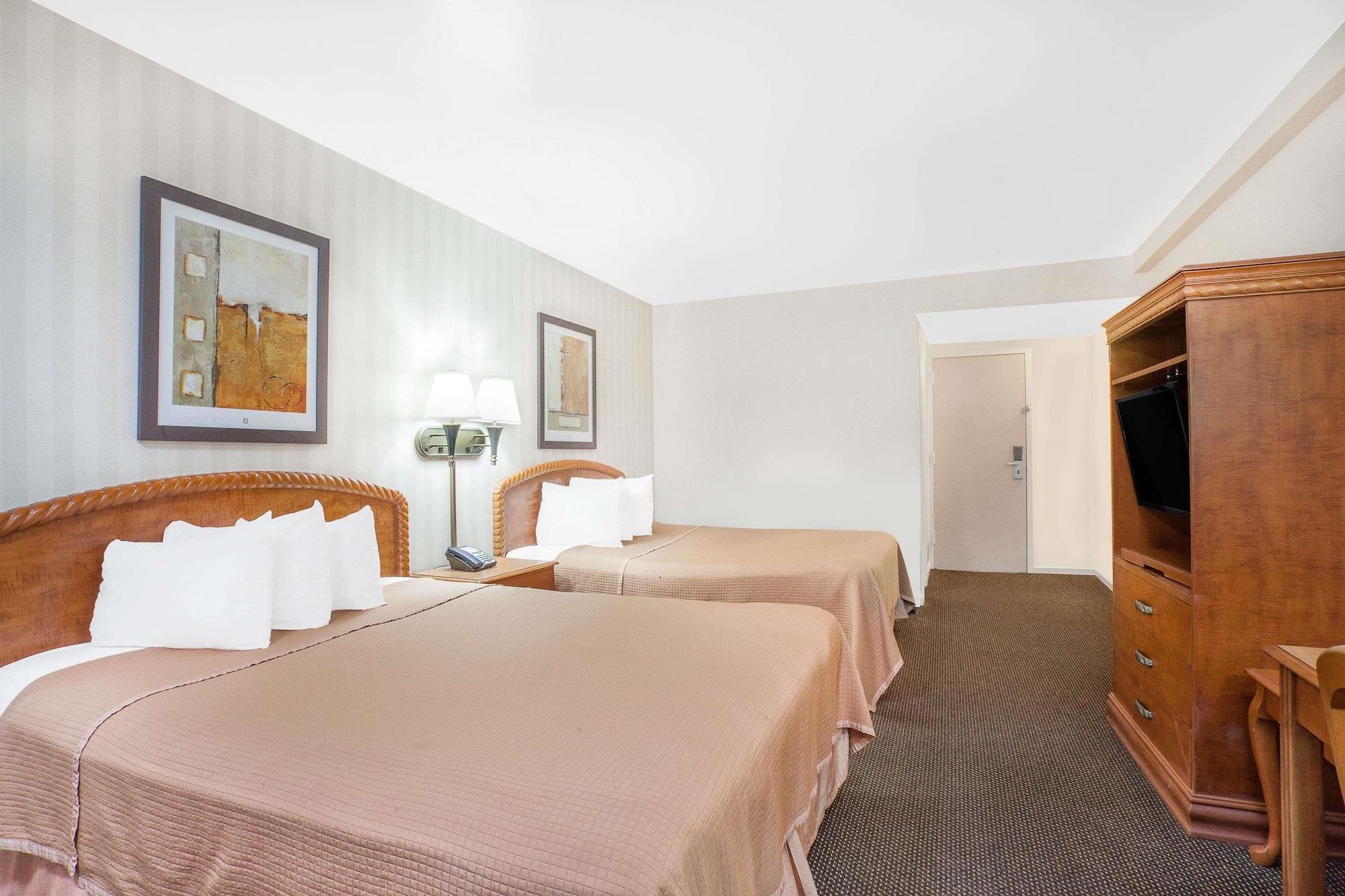 Howard Johnson By Wyndham Atlantic City Extérieur photo