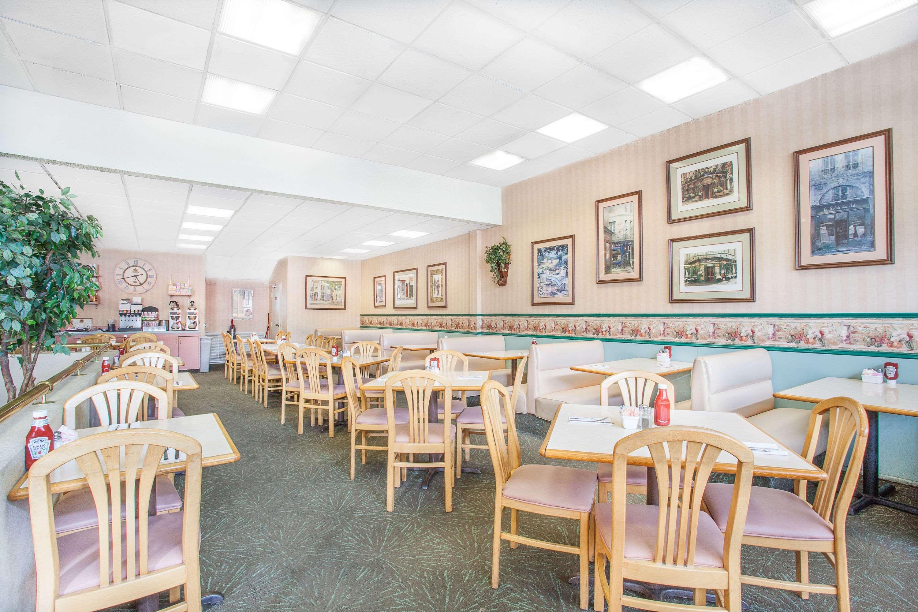 Howard Johnson By Wyndham Atlantic City Extérieur photo