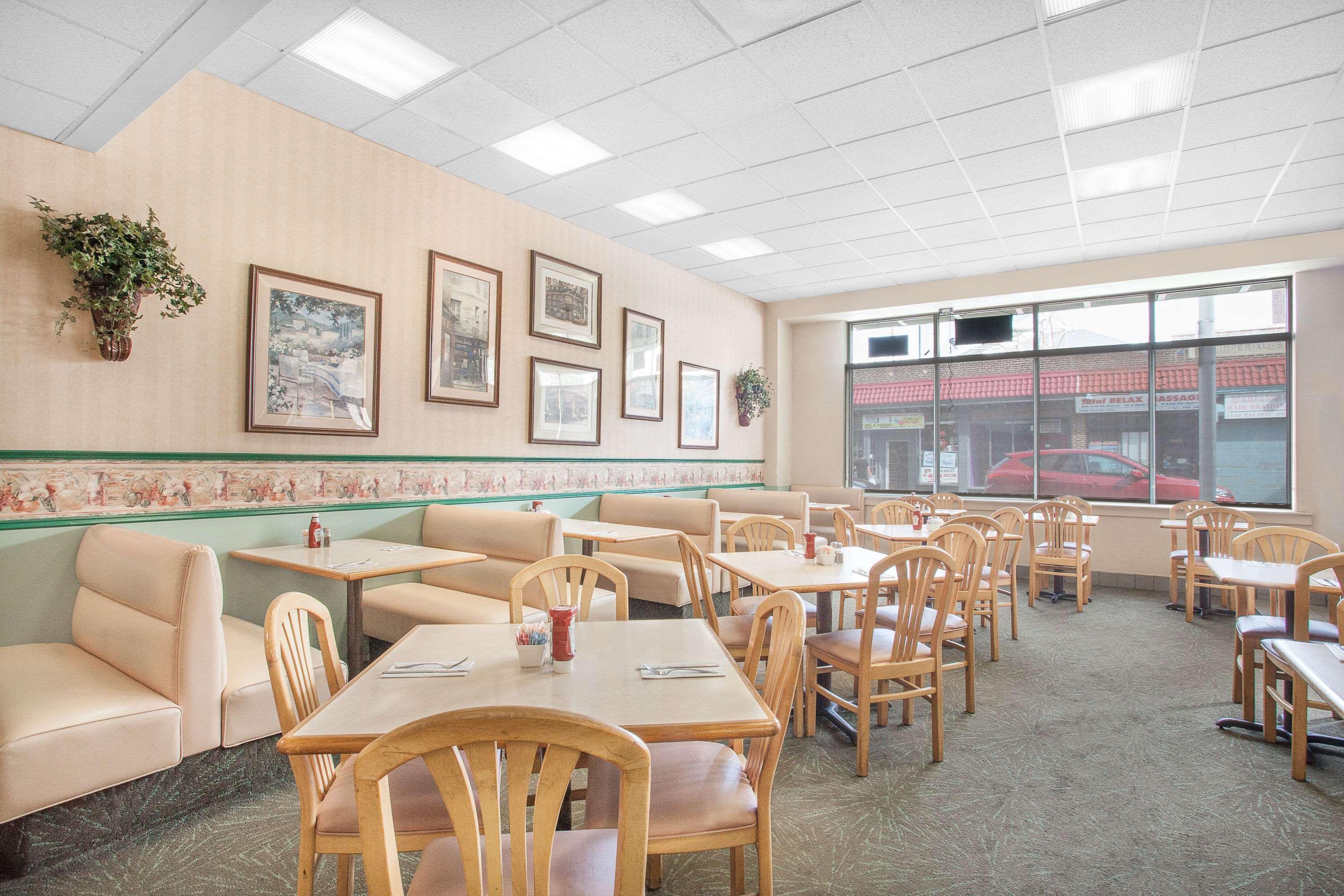 Howard Johnson By Wyndham Atlantic City Extérieur photo